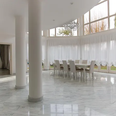 Villa Villas With Pool Forte dei Marmi