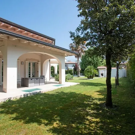 Villa Villas With Pool *